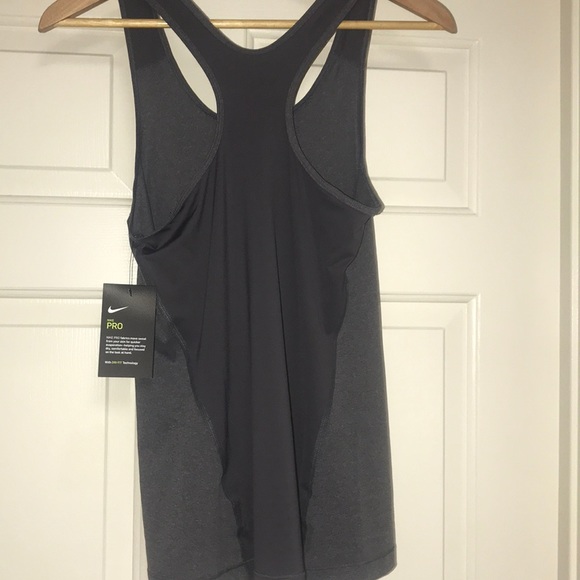 DEAL: Nike Pro Gray NWT Dri-fit Tank Top Runner - Picture 5 of 5